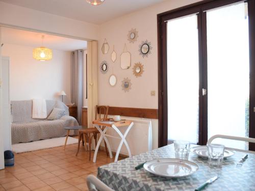 Appartement Évian-les-Bains, 2 pièces, 4 personnes - FR-1-498-15 - Location saisonnière - Évian-les-Bains