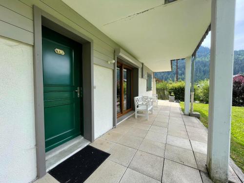 Appartement spacieux proche telecabine avec Wi-Fi et parking - FR-1-692-30 in La Pantiaz