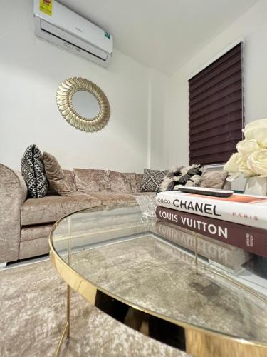 Luxury 1 bdrm Suite, Cantonments-Labone in Labone