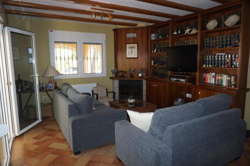 Four-Bedroom House image 5
