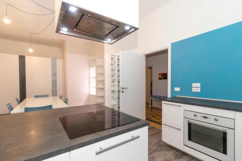 New! Cit Turin Elegant Apt with Parking, Turin (photo 6)