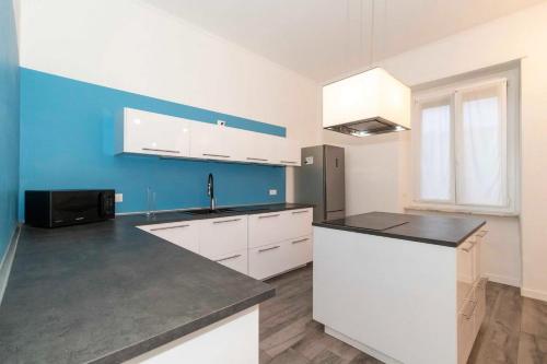 New! Cit Turin Elegant Apt with Parking, Turin (photo 5)