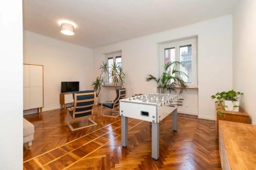 New! Cit Turin Elegant Apt with Parking, Turin (photo 3)