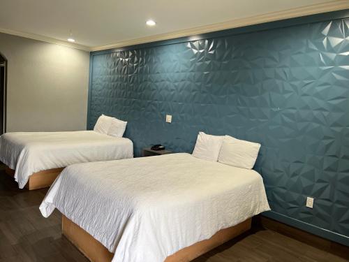 The Symphony Inn & Suites in Houston, USA