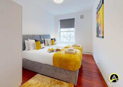 Brixton Hop 3 Double Bedroom Apartment