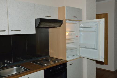 Land- und Golfhotel Alte Fliegerschule - image 8