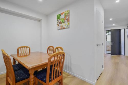 Venture Heights Townhouse with Parking and Patio, Auckland (fotografie 9)