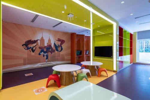 DAMAC MAISON PRIVE - Deluxe STUDIO WITH CANAL WATER VIEW - main image