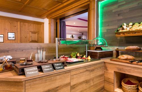 Hotel Gasthof Zum Schwanen - 식음료(F&B)