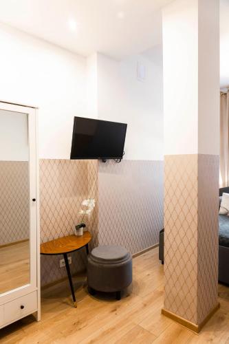 ClickTheFlat Royal Route Warecka Apart Rooms, Warszawa (zdjęcie 5)