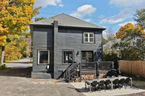 Hunter Bungalow - Luxury Cabin, Kid-Friendly in Хантер