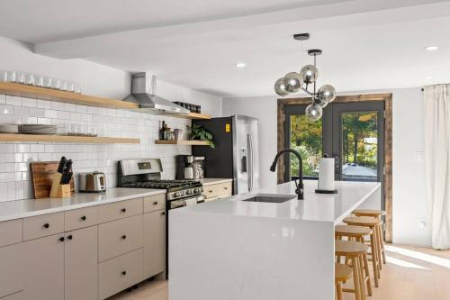 Hunter Bungalow - Luxury Cabin, Kid-Friendly in Хантер