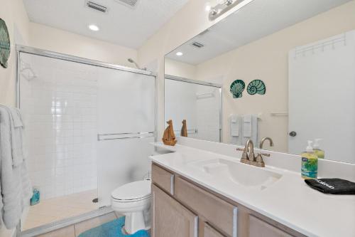 Seaside Bliss - Entire Duplex Oasis with Heated Pool Steps to Paradise Beach! in Melbourne, USA