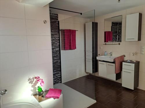 Bathroom, Ferienwohnungen Denk in Hengersberg