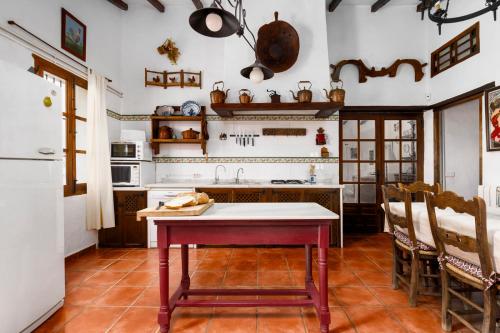 virtuve, La Mejorana Refugio entre olivos in Cuesta de la Palma