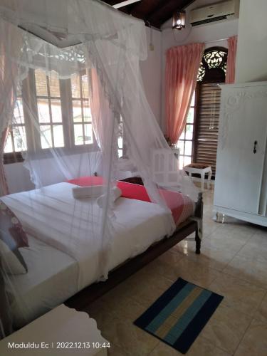 Nomads Lakeview villas
