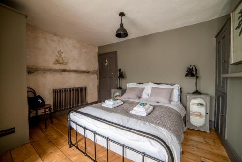 Stunning seaside cottage seconds from beach by Whitstable-Holidays, Fig Cottage Stunning seaside cottage seconds from beach by Whitstable-Holidays, Fig Cottage