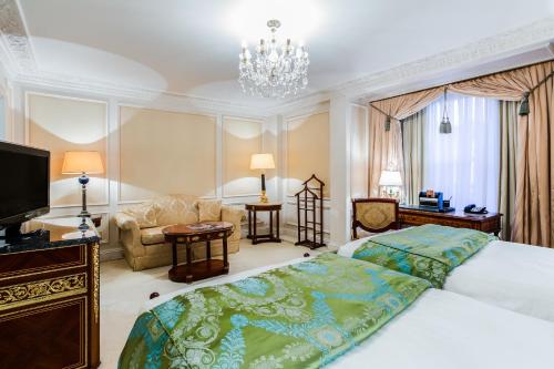 room detail thumbnail 0