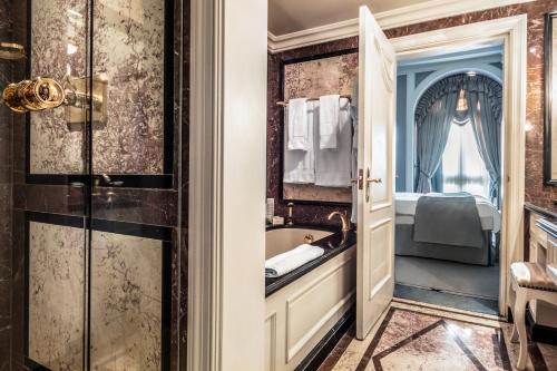 Bentley London - image 5