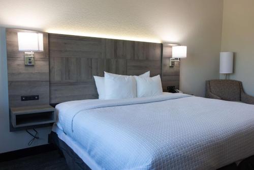 Best Western Plus Executive Residency Phoenix North Happy Valley