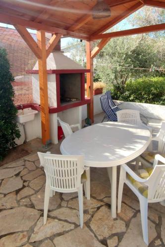 Apartments with a parking space Povljana Pag - 6468 - image 6