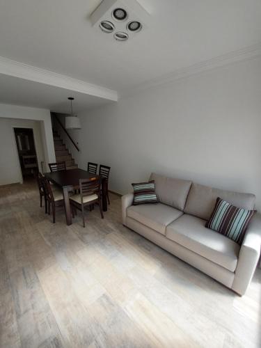 Three-Bedroom Apartment room in Casa en Mar del Plata