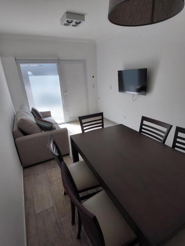 Three-Bedroom Apartment image 4