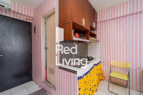 keittiö, Apartemen Sentra Timur Residence - D Royal Property Tower Kuning in Cakung