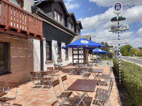 A szálláshely kívülről, Land-gut-Hotel Zum alten Forsthaus - Aufladestation fur Elektroautos in Hürtgenwald