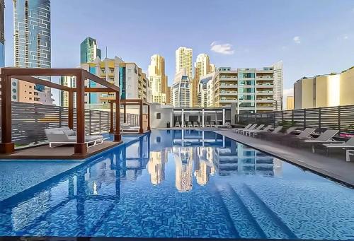 Stylish Apartment Balcony and Sea Views, Dubái (foto 3)