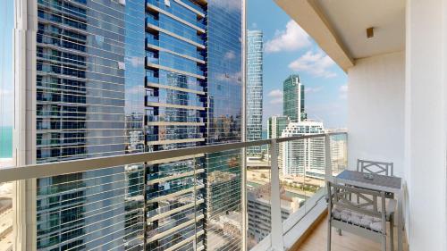Stylish Apartment Balcony and Sea Views - main image