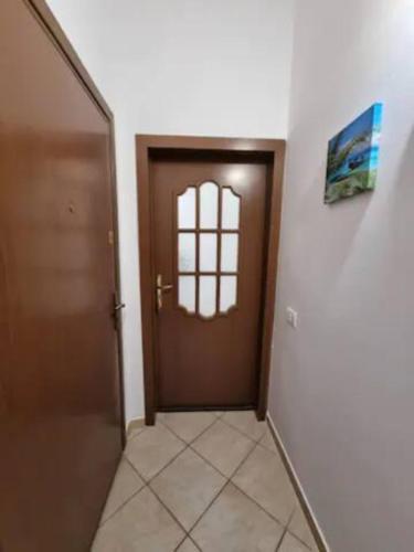 #Beautiful New Apartment,Studio- Close Tirana City Center photo
