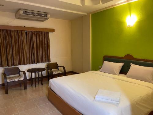 whiterose 1 hotel – Pattaya, DC