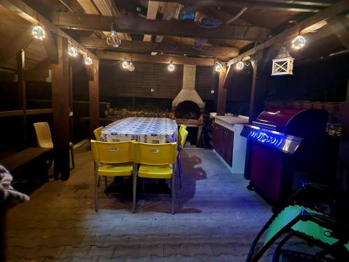 Chata Tokarka - Richňavské jazerá (Chata Tokarka - Richnavske jazera) in Štiavnické Bane