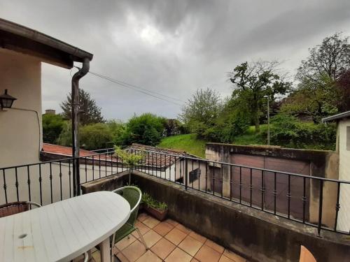 Balcony/terrace, Gite le haut des maraichers near Albigny - Neuville Train Station (Albigny-sur-Saône)