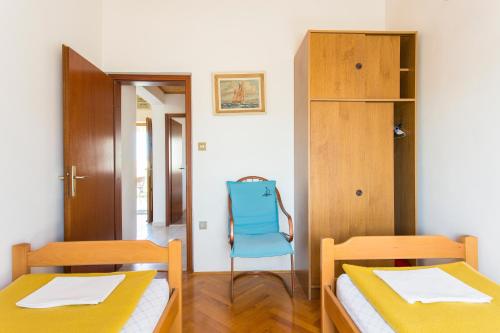 Two-Bedroom Apartment with Terrace and Sea View image 10