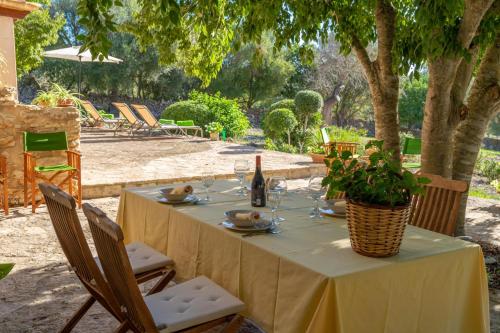 Son Esquerrà Son Esquerrà