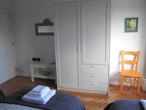 Alvalade II Airport Guest House - image 7