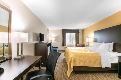 Quality Inn & Suites Metropolis I-24 in Metropolis, USA