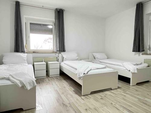 SAD190 - Zentrale Moderne Monteurwohnungen, Schwandorf in Bayern (fotografie 8)