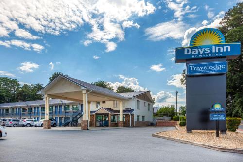 Days Inn by Wyndham Charles Town in Charles Town, USA