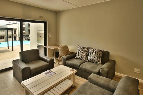 Two-Bedroom Apartment image 7