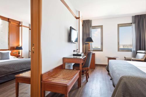 Melia Girona - image 13