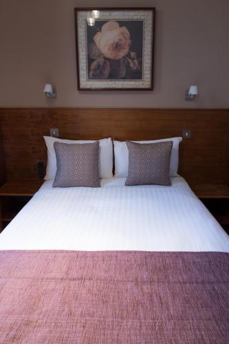 Garden View Hotel, London