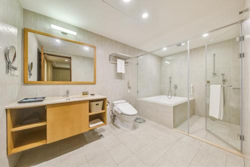 room detail thumbnail 2