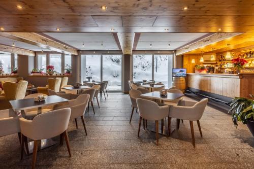 Pub/Lounge, Hotel Piandineve in Ponte Di Legno