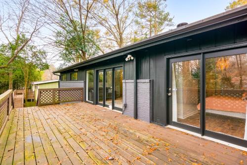 Drew Valley Villa in Pine Hills Neigbhorhood