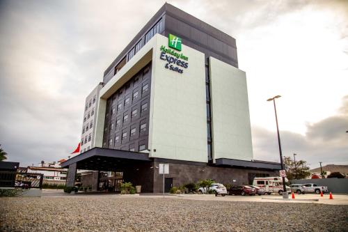 . Holiday Inn Express & Suites - Ensenada Centro, an IHG Hotel