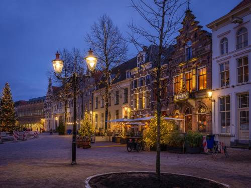Grand Boutique Hotel-Restaurant Huis Vermeer in Deventer
