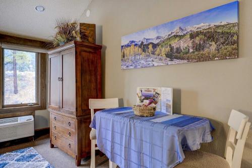 Durango Lofted Studio Near Hiking and Golf!